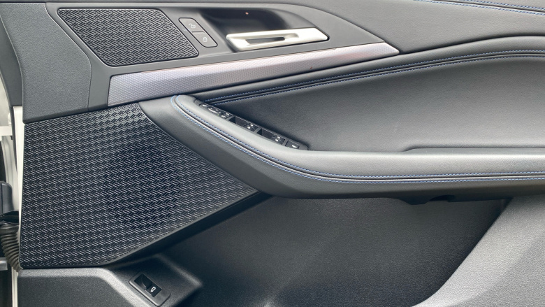 BMW 2 Series 220i MHT M Sport 5dr DCT Petrol Hatchback